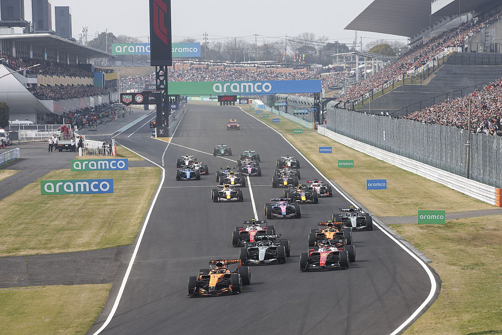 Itt a bejelentés, amire sokan vártak: drasztikusan változik a Forma–1 szabálya