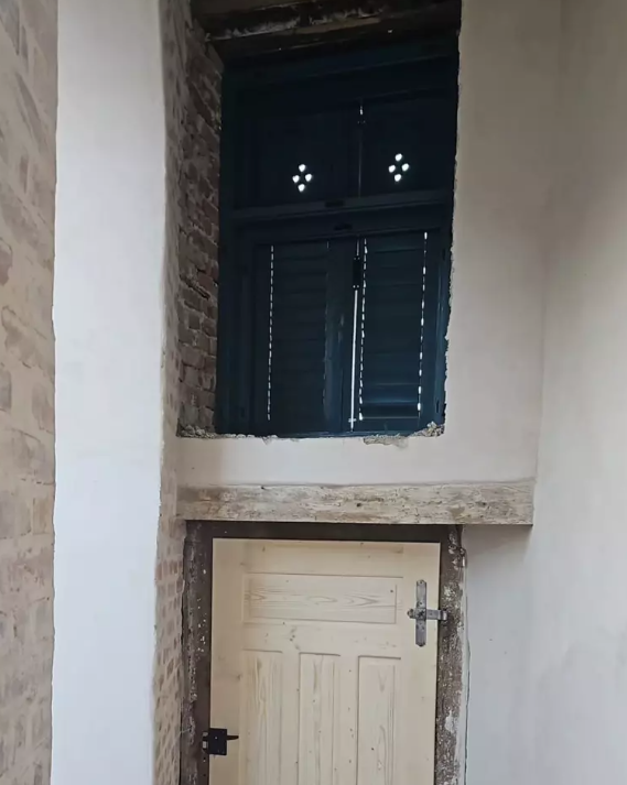 Casa de la Viscri a Danei Rogoz este aproape gata. Cum arată locuința actriței. „O să fie un vis. Ne-am ales o sobă superbă de fontă”