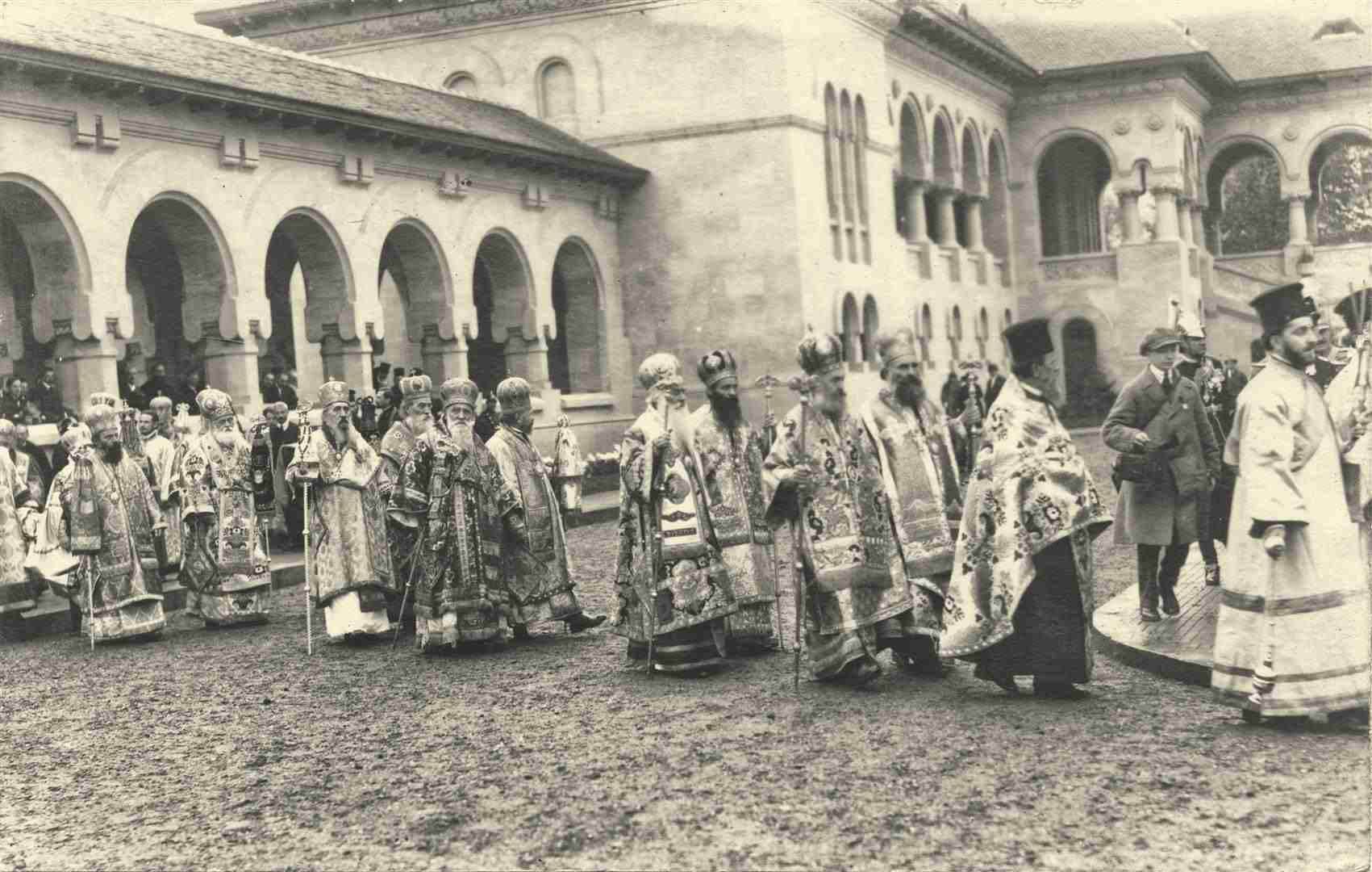 REPORTAJ/ Încoronarea din 1922 a Regelui Ferdinand și Reginei Maria, momentul în care lumea a privit spre România. Iată cât de fastuos a fost | DETALII și IMAGINI DOCUMENT