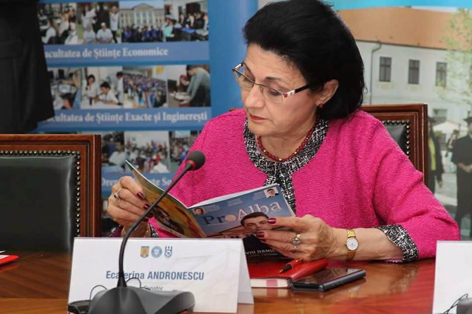 Atunci și Acum: Ecaterina Andronescu, fostul ministru al Educației care a scăpat după 4 ani de dosarul penal și a fost înlăturată din conducerea PSD
