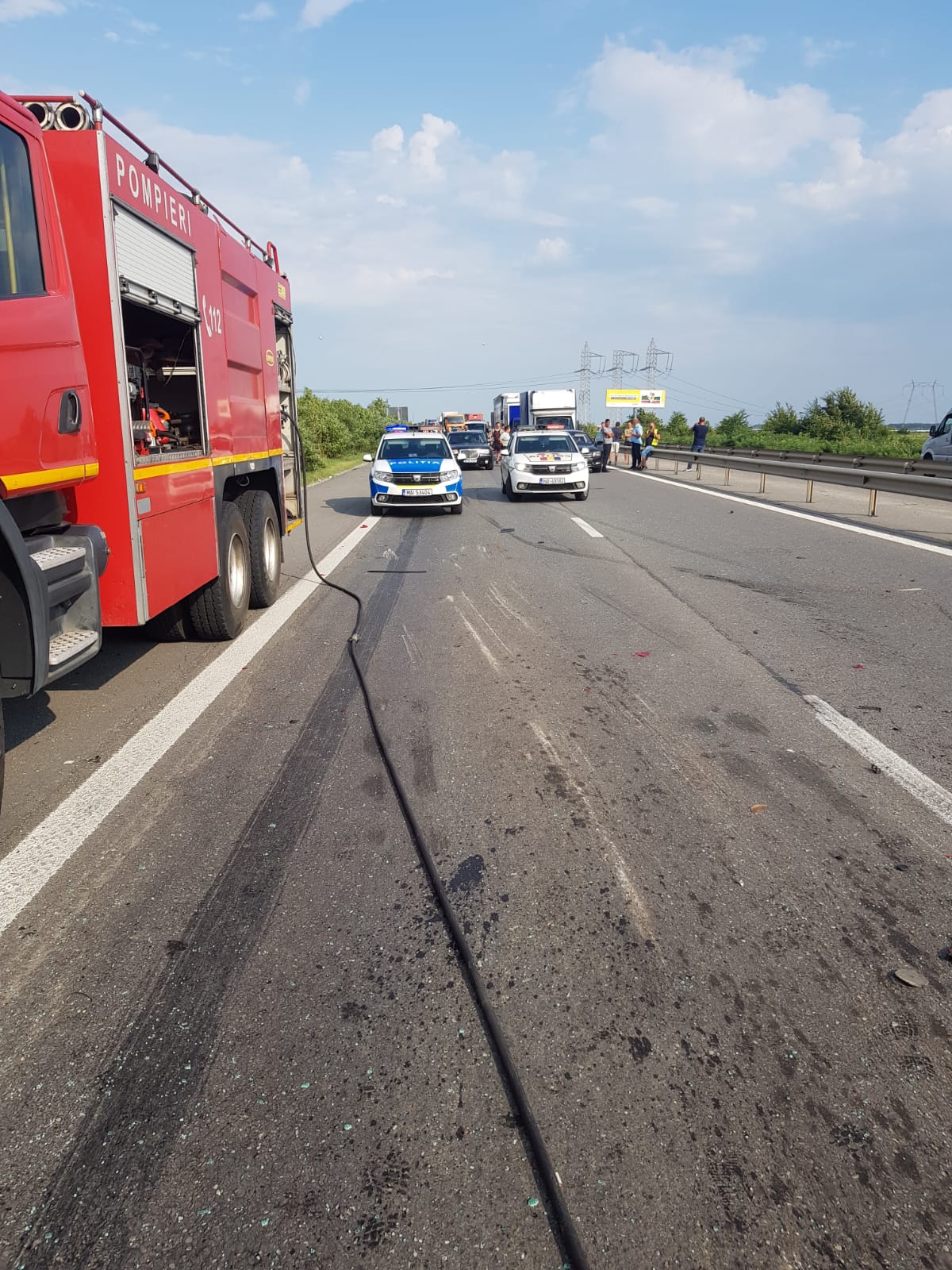 Accident grav pe Autostrada București-Pitești. Un bărbat a murit într-un carambol cu șapte mașini