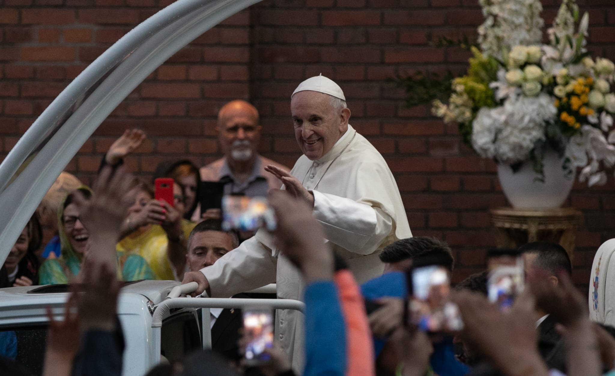 Promisiunea pe care Papa Francisc a făcut-o în fața singurei femei din lume pe care a iubit-o: „Dacă nu te căsătorești cu mine, mă fac preot”