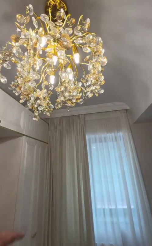 Imagini noi cu apartamentul Andreei Tonciu din Pipera. Vrea să vândă locuința, care e estimată la 250.000 de euro