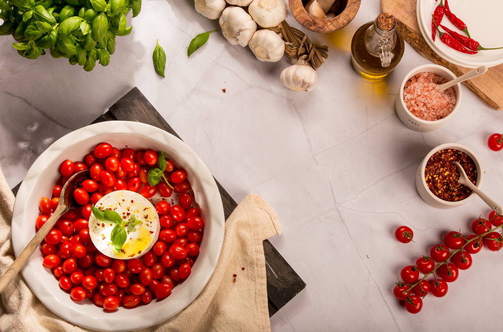 Paste cu roșii cherry și brânză feta - rețeta delicioasă care a devenit virală pe Tik Tok