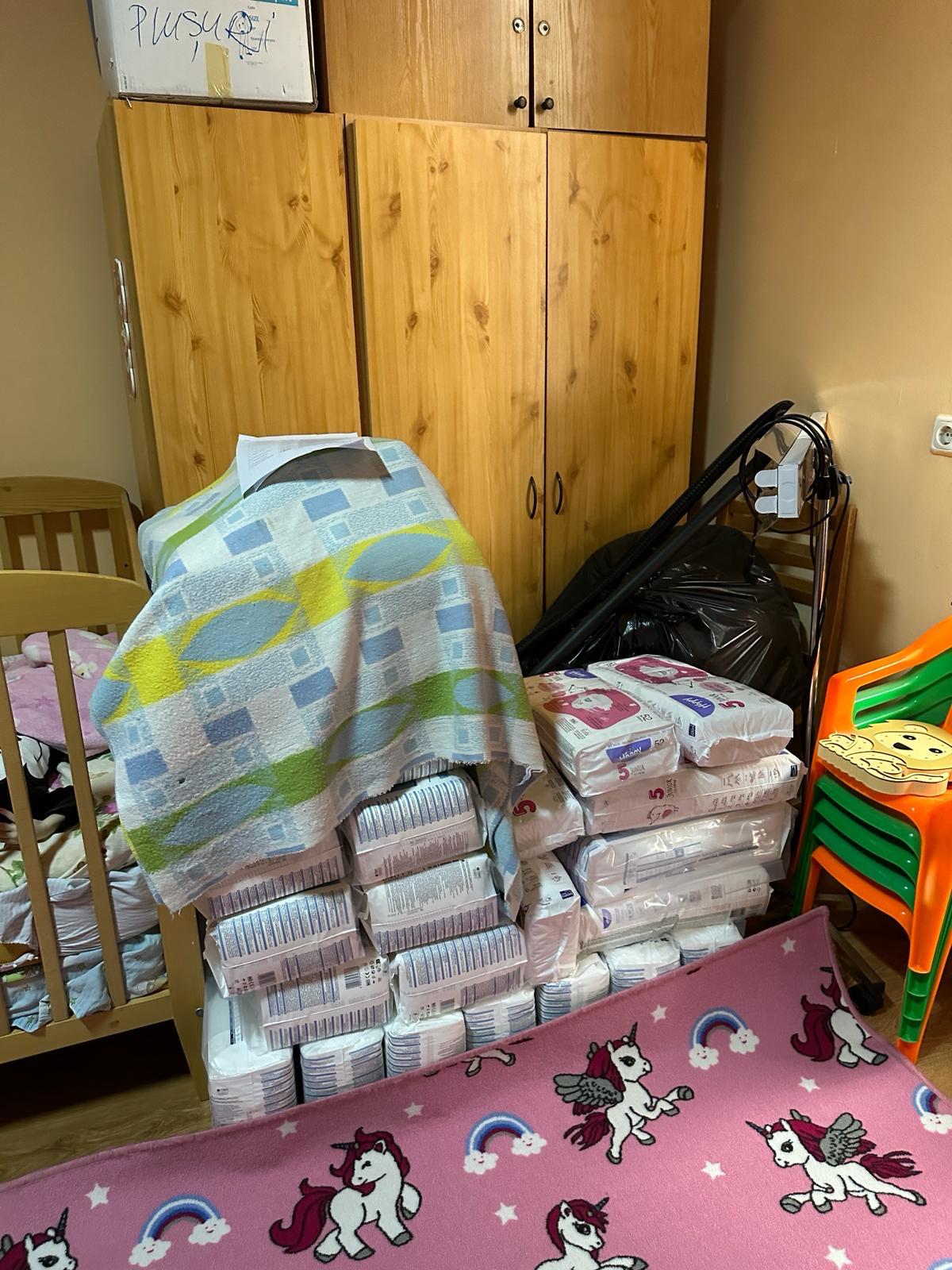 Imagini greu de privit din centrele unde copiii cu dizabilități erau ținuți încuiați cu zăvoare, ca să nu iasă din camere, în Mureș