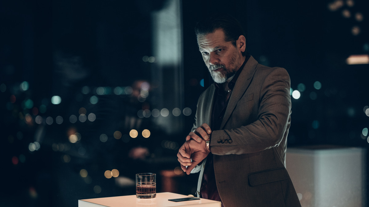 „Subteran”, cel mai nou serial românesc de la Netflix, e disponibil pe platformă