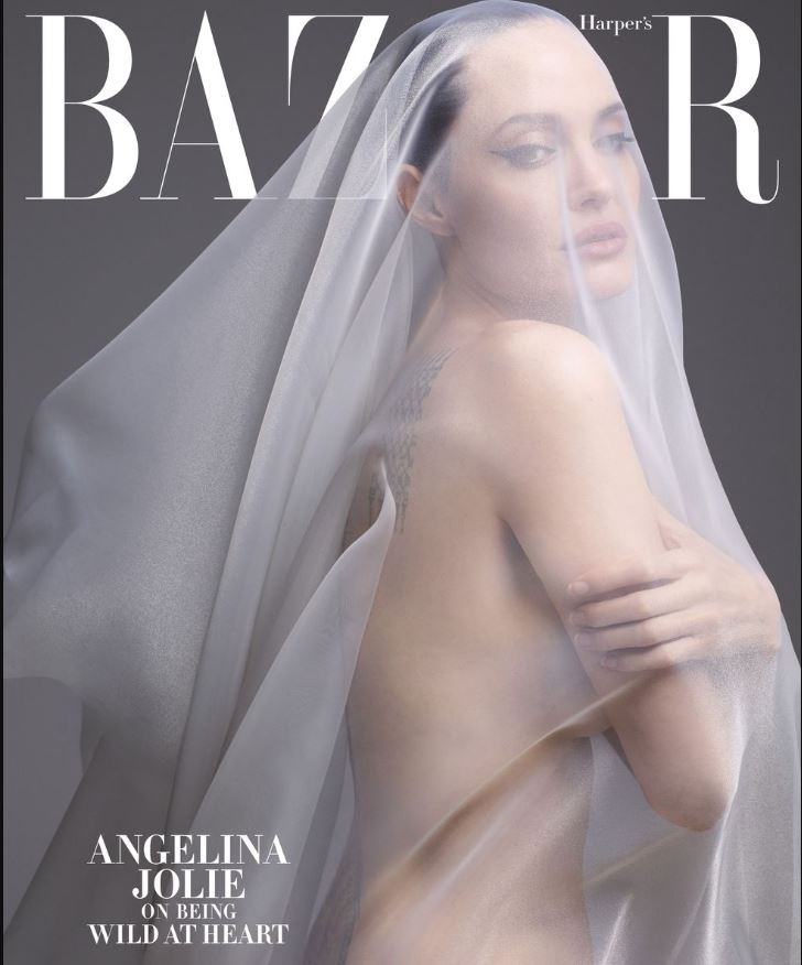 Angelina Jolie a pozat nud pentru revista Harper's Bazaar și a vorbit despre rănile fizice şi sufleteşti pe care le are