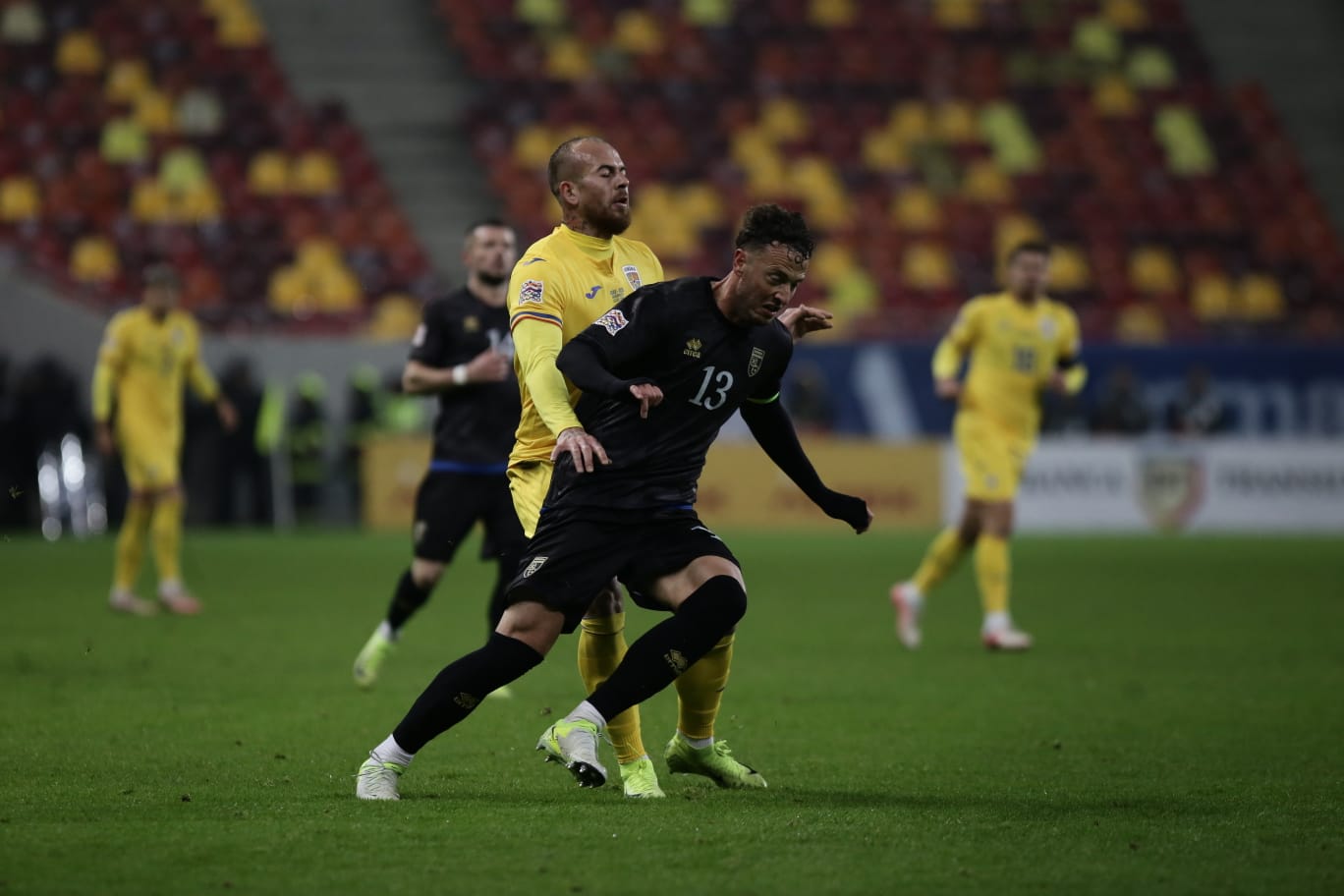 Amir Rrahmani e fotbalistul care a pornit scandalul în meciul România - Kosovo și și-a convins colegii să iasă de pe teren: „Arbitrul nu a vrut să asculte”