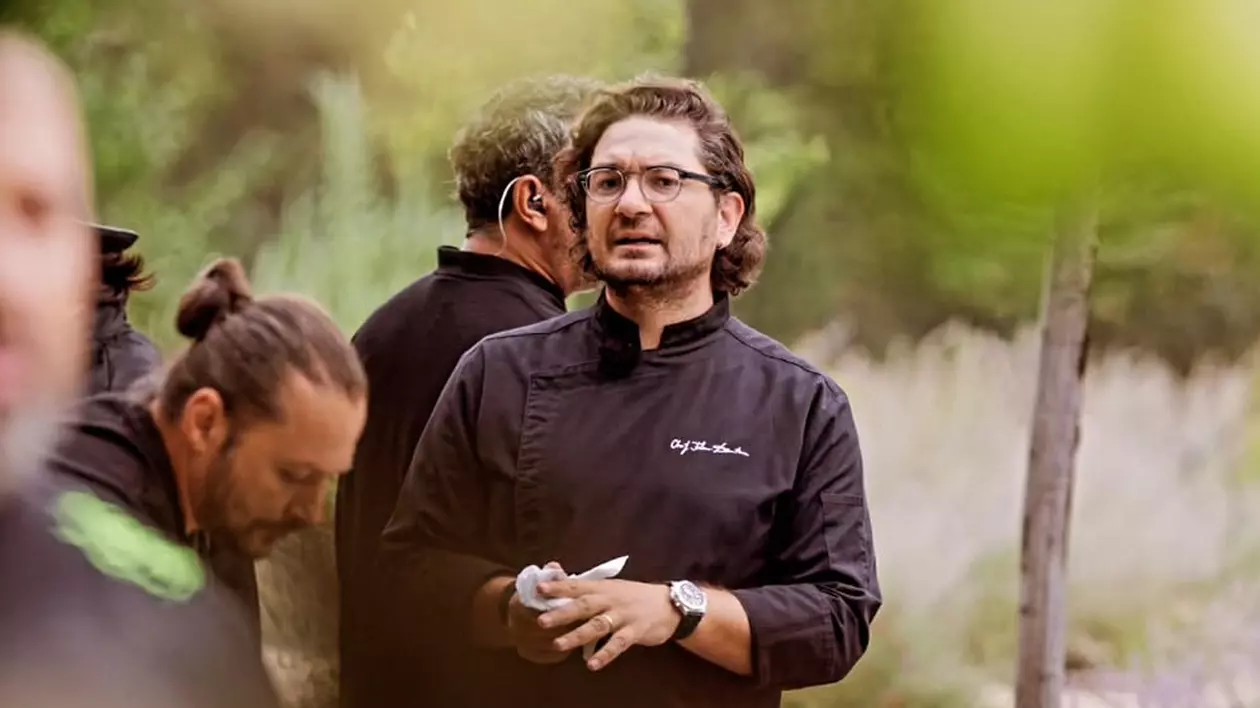 Rețetele lui Florin Dumitrescu de ciorbă de miel și plăcintă de berbecuț. Cum să gătești de Paște ca un bucătar adevărat