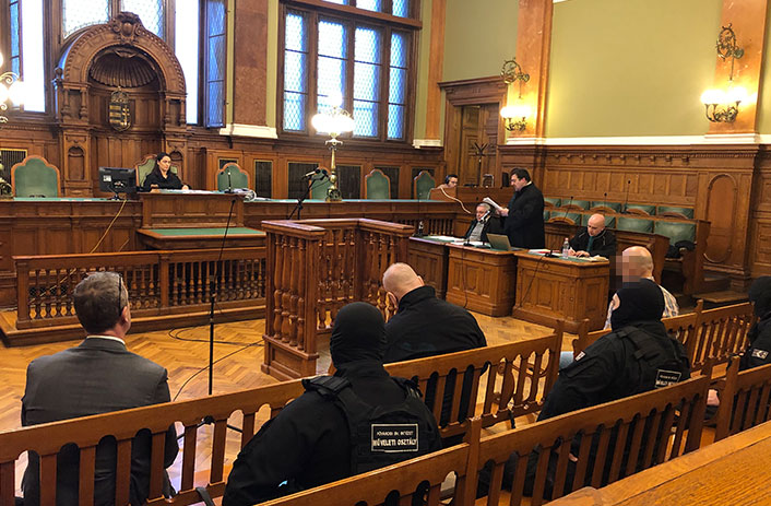 A halál torkából hozták vissza a börtönben Curtis bátyját - Testvére elmesélte: Lajos 40 kilót fogyott a rácsok mögött