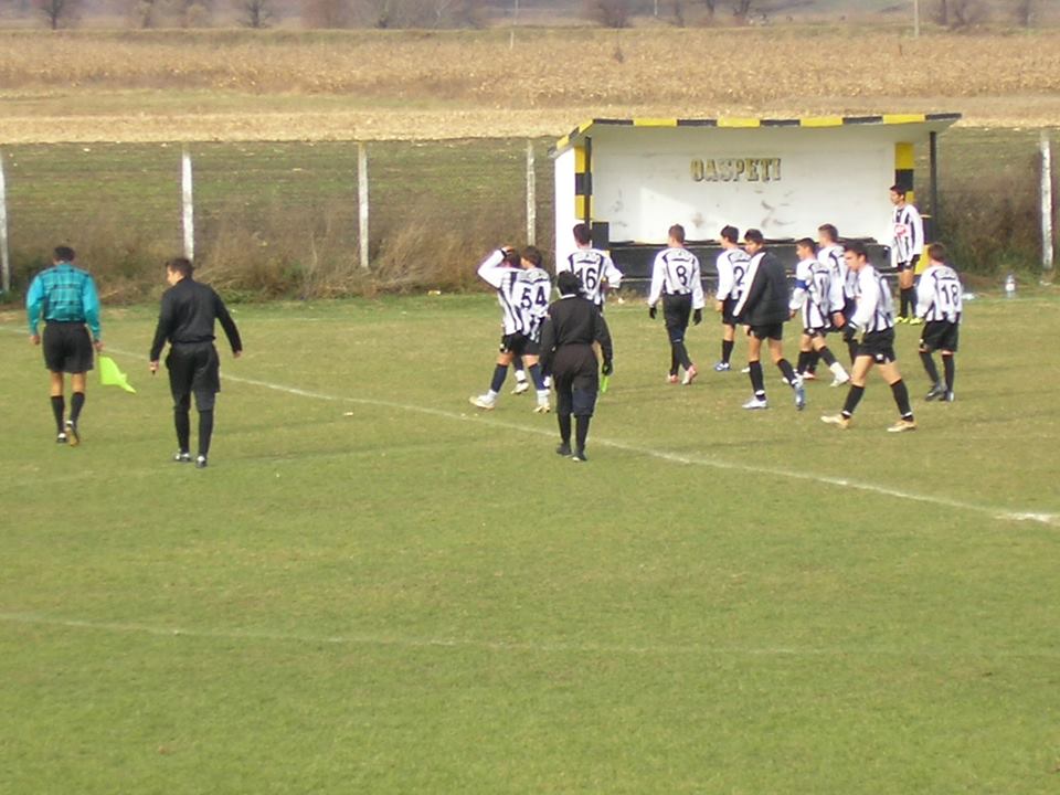Povestea lui Nicușor Stanciu. A făcut naveta cu ”rechini”, a fost Mister Boboc, la 16 ani era să-și piardă piciorul