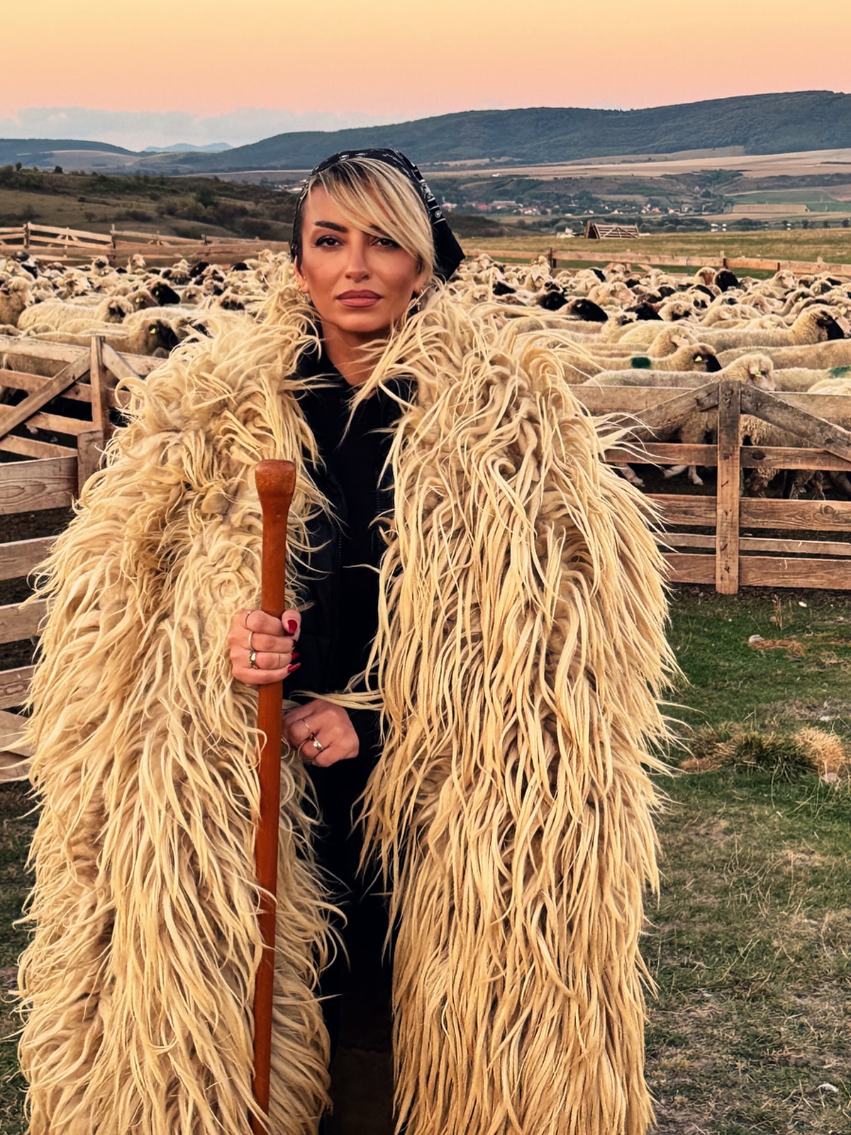 Motivul pentru care Giulia Anghelescu a renunțat la muzică. Vedeta își schimbă profesia: „Cred că e bine să știi când să te oprești”