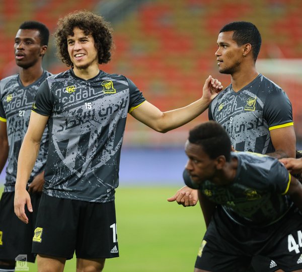 Victor Pițurcă s-a calificat la ”masa verde” în semifinalele Cupei Campionilor Arabiei Saudite VIDEO