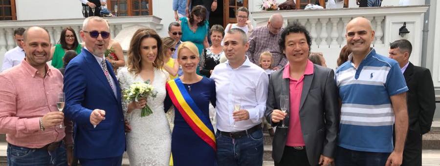 Gabriela Firea a oficiat căsătoria dintre jurnaliștii Ionela Năstase și Vlad Petreanu. "Cu un nod în gât și amintiri năvalnice" | FOTO