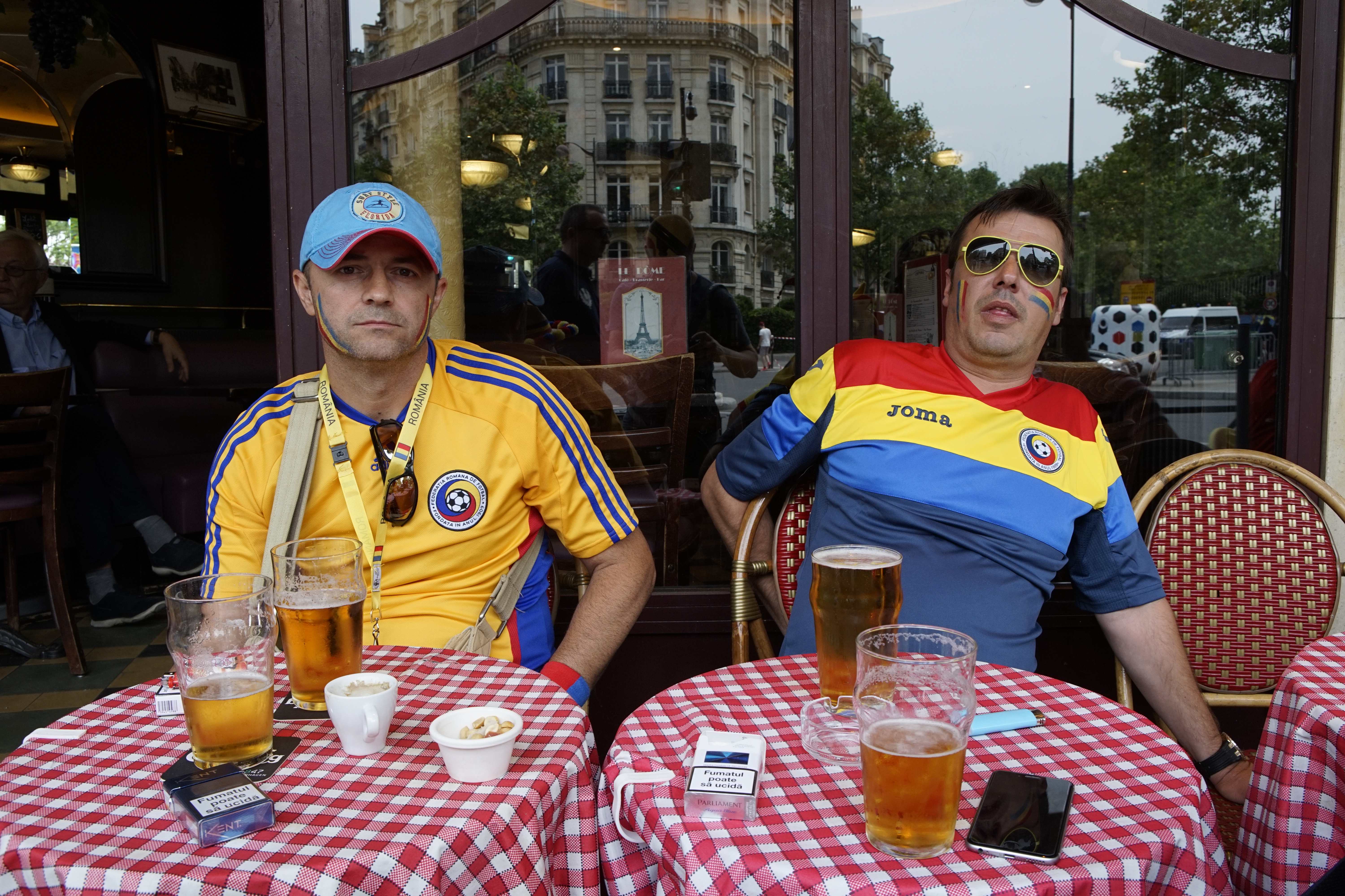 Euro 2016. România - Franța (vineri, ora 22.00). L-am găsit pe colegul de bancă al ”magicianului” Sânmărtean. ”Rossi” muncește în construcții: ”I-am pus pavaj în curte” / GALERIE FOTO