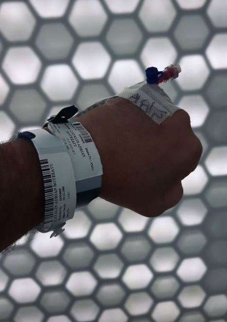 Cătălin Botezatu a fost operat din nou. Celebrul designer este într-un spital din Turcia: „Mă bucur că am avut șansa să nu ajung la complicații”
