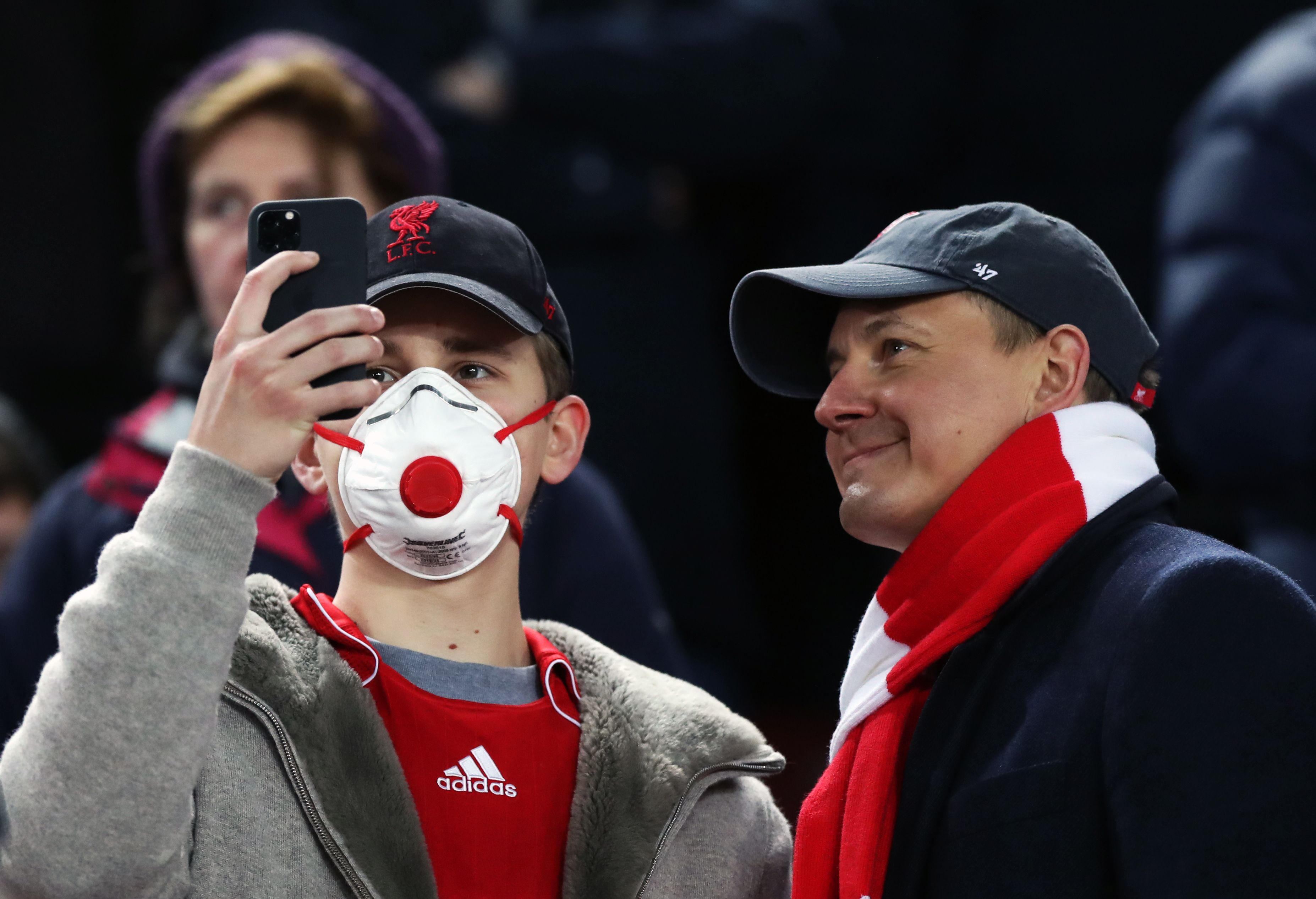 Englezii, contrariați că 3.000 de fani ai lui Atletico Madrid au fost pe Anfield la meciul cu Liverpool, în condițiile în care capitala Spaniei este pe punctul de a fi închisă