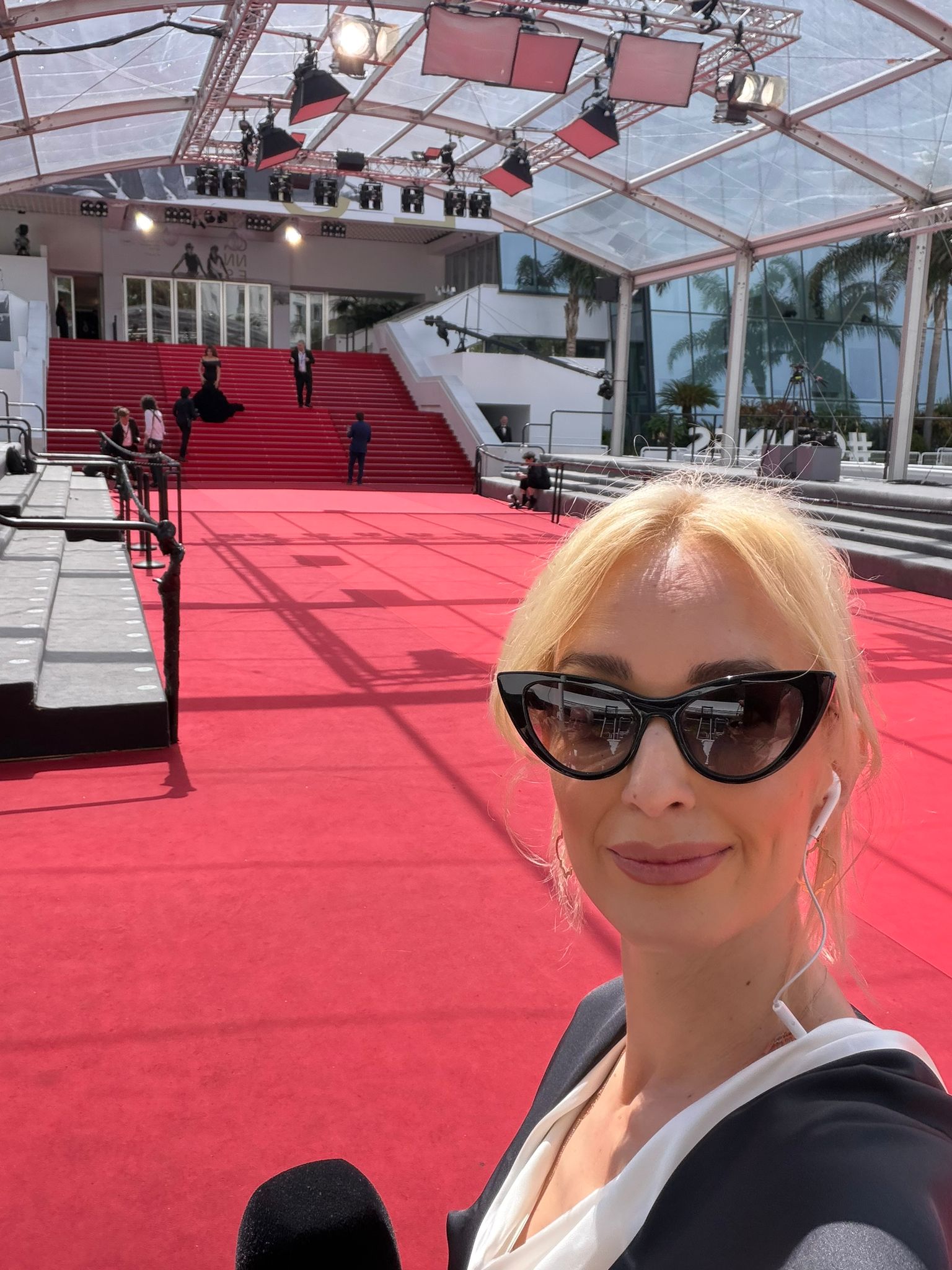 Teodora Tompea, despre „Fjord”, Cristian Mungiu și Sebastian Stan, după ce a văzut filmul la Festivalul de Film de la Cannes 2026: „Se întâmplă ceva”