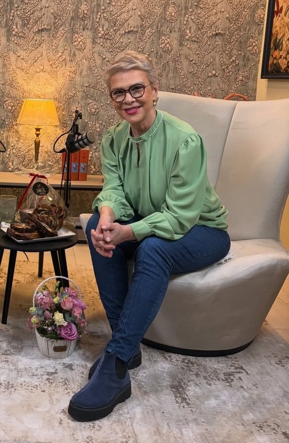 Kanal D, anunț despre Ilinca Vandici și Teo Trandafir: „Cred că v-ați obișnuit”. Ce se întâmplă cu emisiunea prezentată de ele, „Follow us”