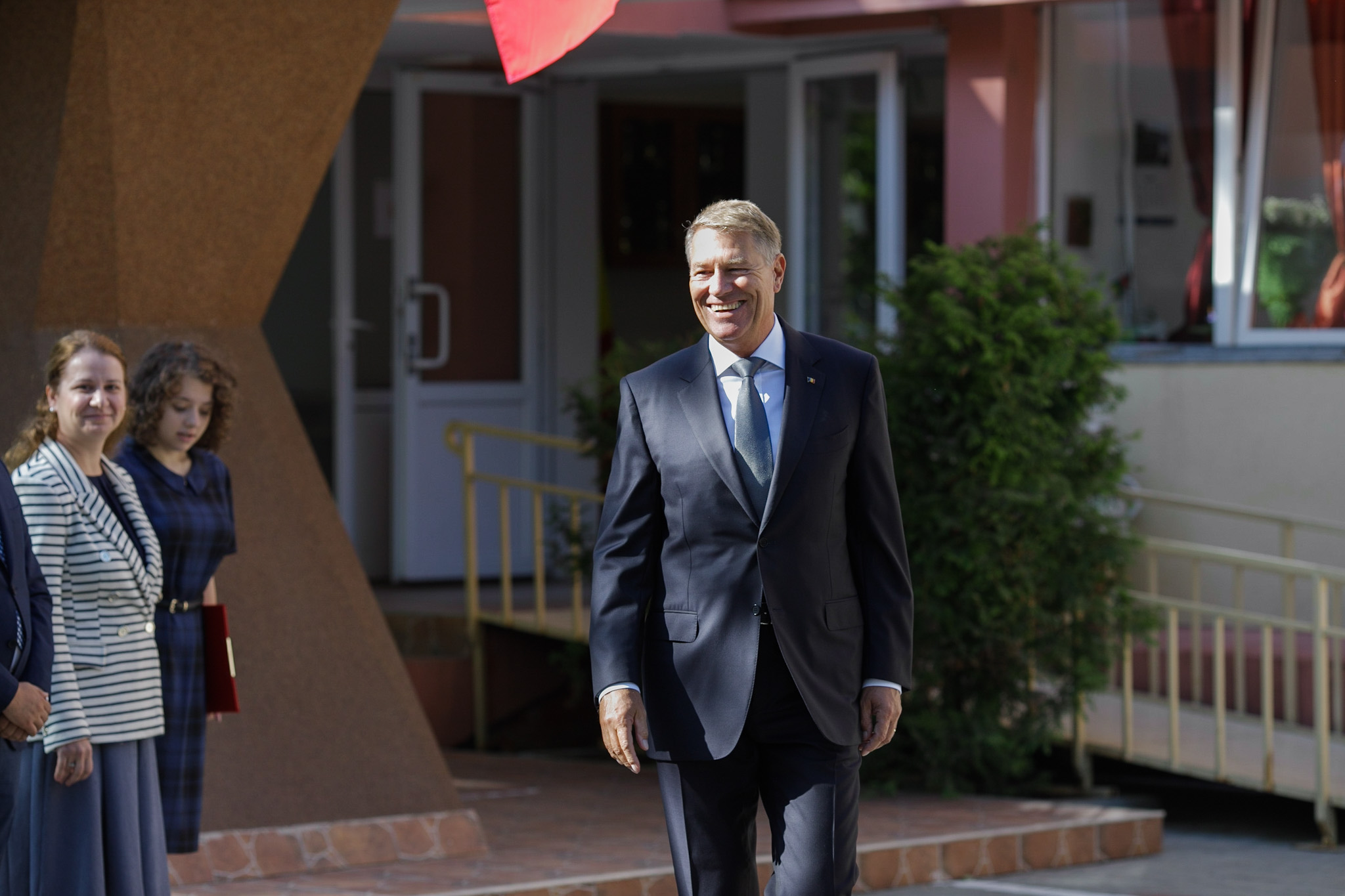 Klaus Iohannis, discurs la început de an școlar: „Contează mai puțin nota și mai mult dezvoltarea copilului”