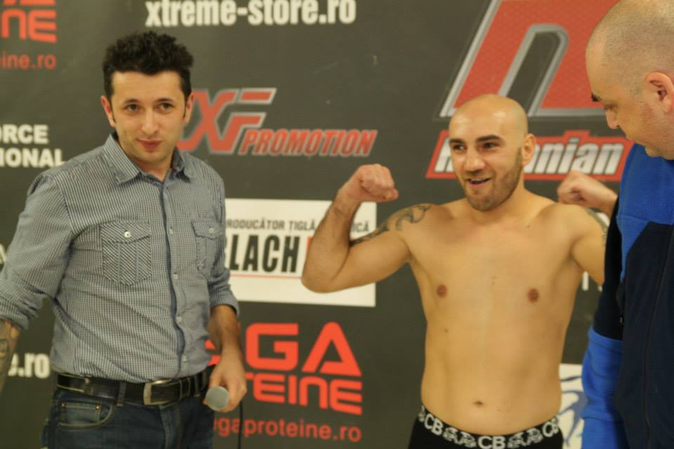 Boxerul ”Pantera” Tănăsie trece la kickboxing / GALERIE FOTO
