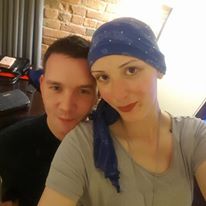 FOTO | O supraviețuitoare a cancerului i-a sfidat pe medici. A rămas gravidă deși nu i s-a dat nicio șansă