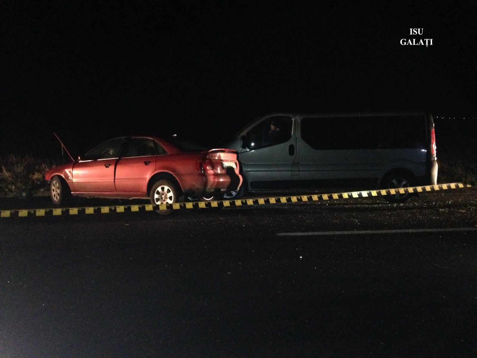 Trei morți și 11 răniți în urma unui accident cu patru mașini implicate / GALERIE FOTO