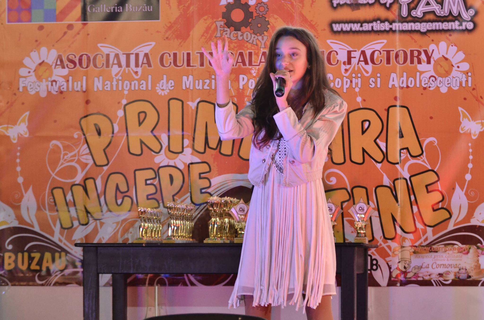 Cum arată fiica lui Cătălin Crișan. Daria e frumoasă de pică și îi calcă pe urme | FOTO & VIDEO