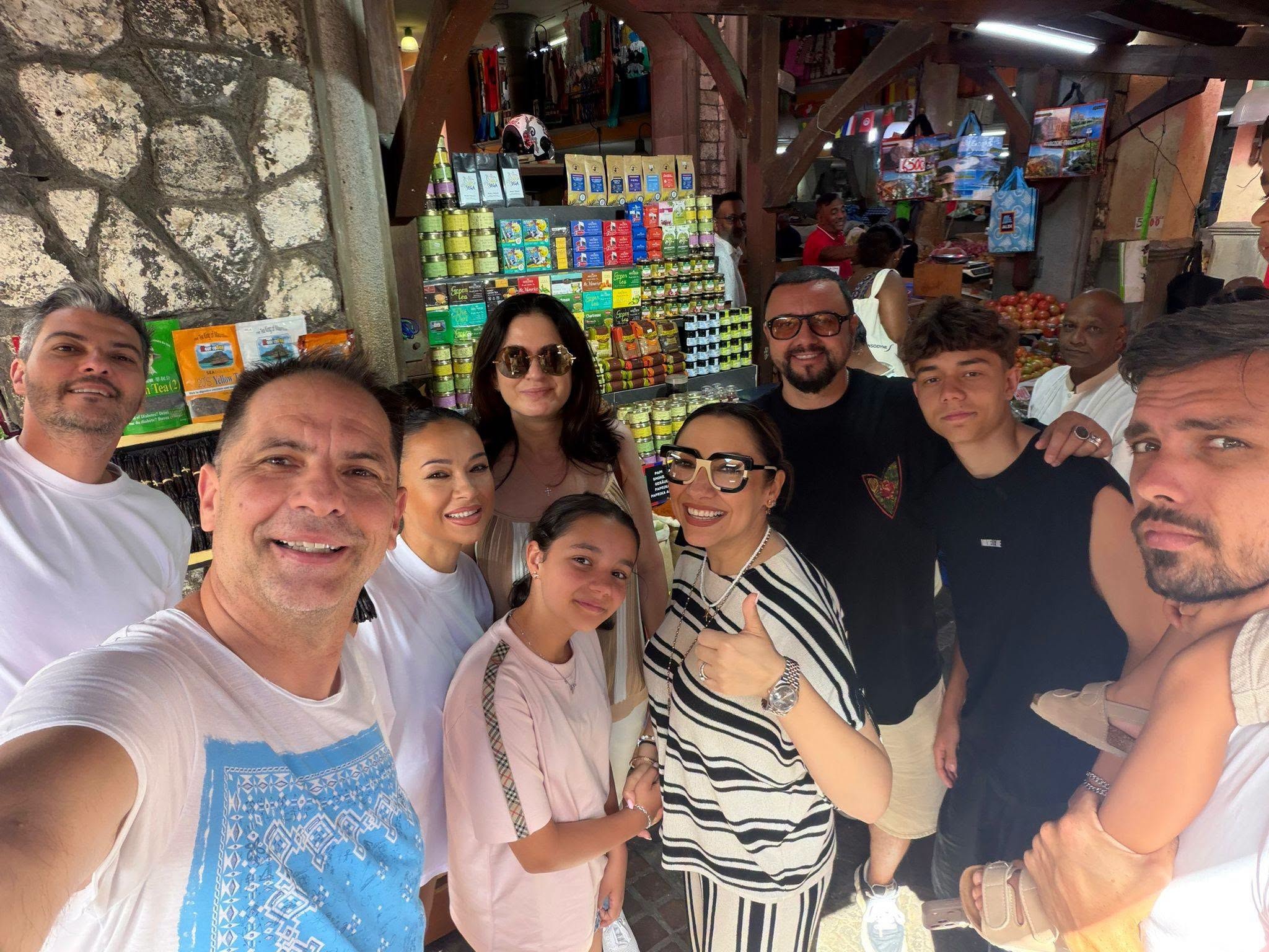 Cu cine s-au întâlnit Andra și Cătălin Măruță pe stradă în vacanța din Mauritius: „Cât de mică este lumea”
