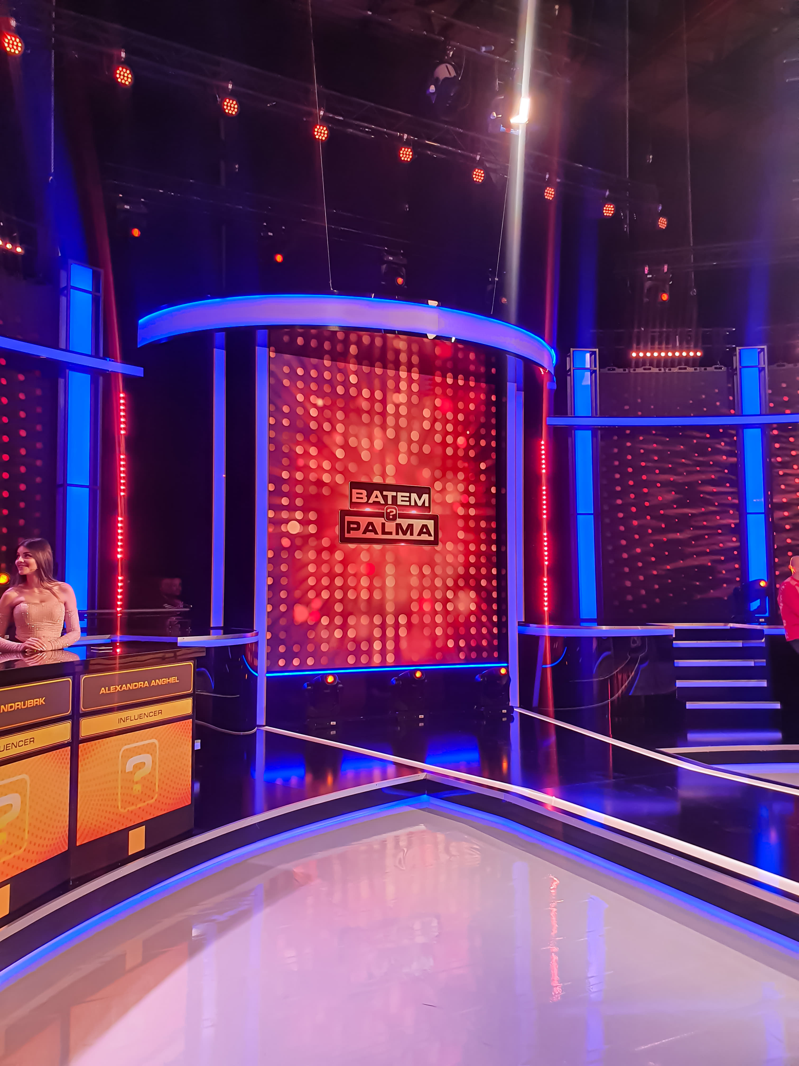 Cum e în platoul și în culisele „Batem palma?”, emisiunea care va începe la Pro TV. Cosmin Seleși: „Acest show e altceva și eu garantez că o să facă audiență” - EXCLUSIV