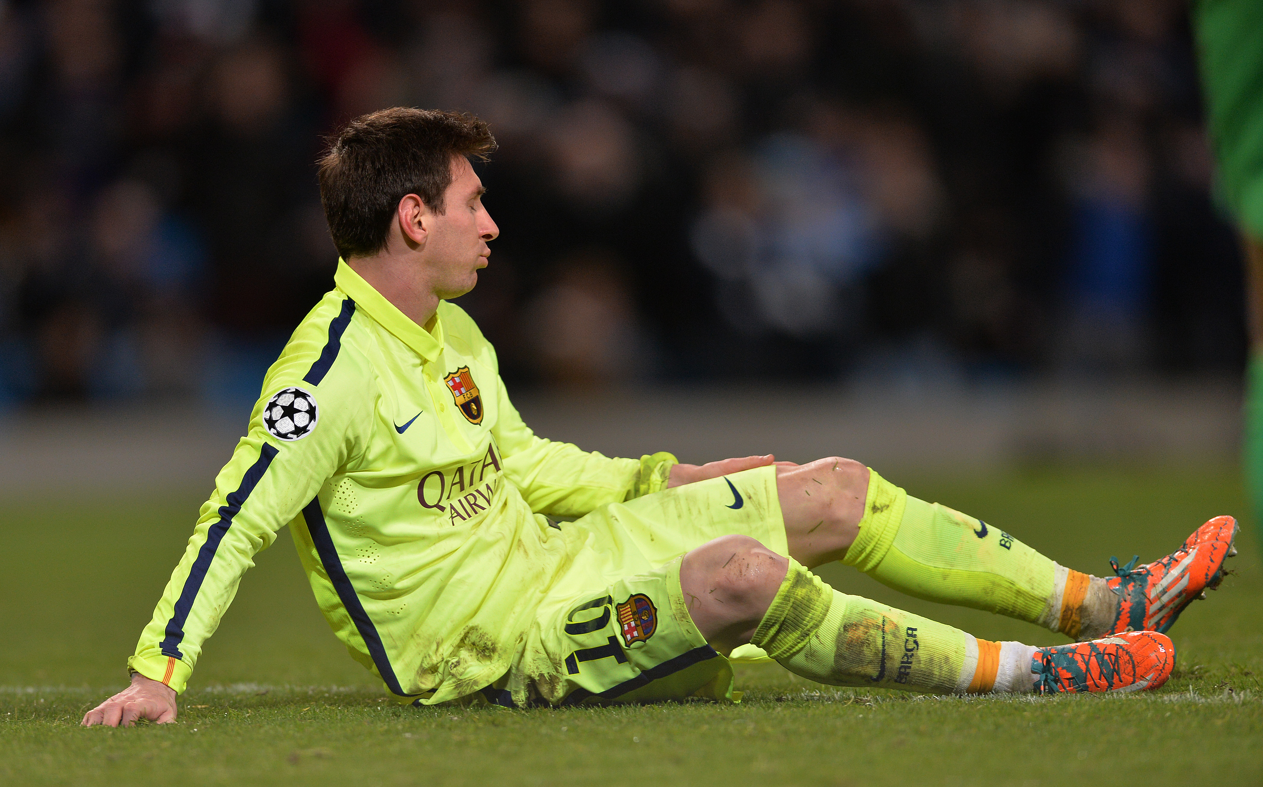 Zeu la pământ! Messi a ratat un penalty în meciul Manchester City - Barcelona, din turul optimilor Ligii Campionilor / GALERIE FOTO