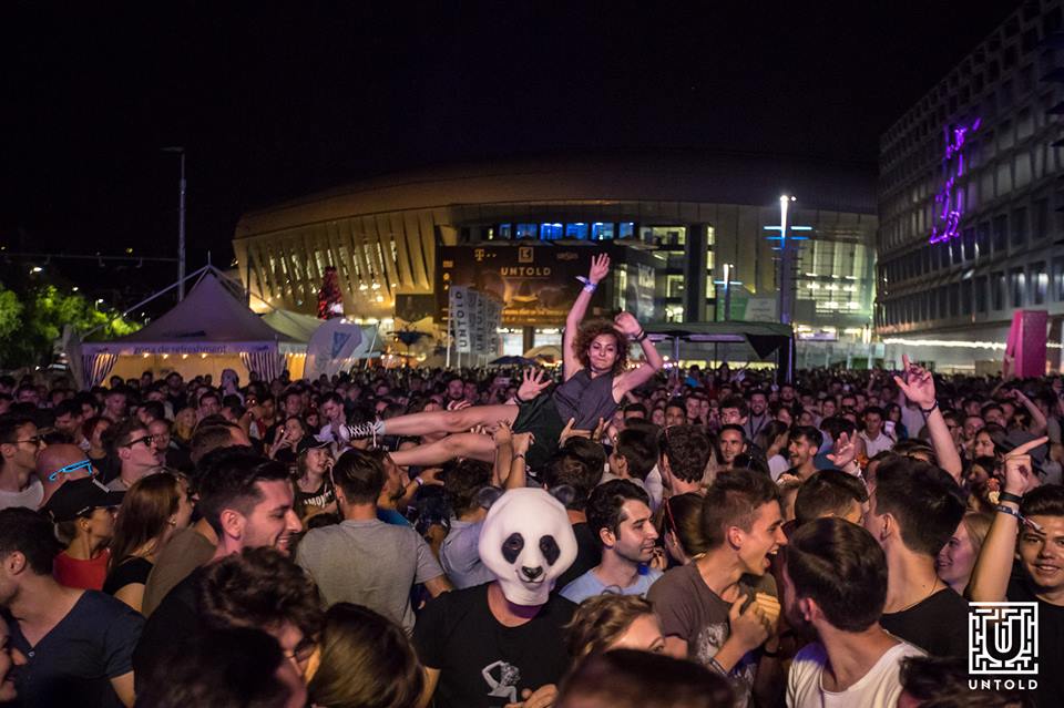 Untold 2016 | Armin van Buuren a făcut senzație în a treia zi de festival: a mixat până la 7 dimineața!
