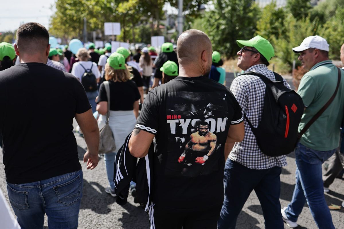 Sindicaliștii din administrația publică protestează în Capitală și amenință cu greva generală dacă măsurile Executivului sunt adoptate | VIDEO