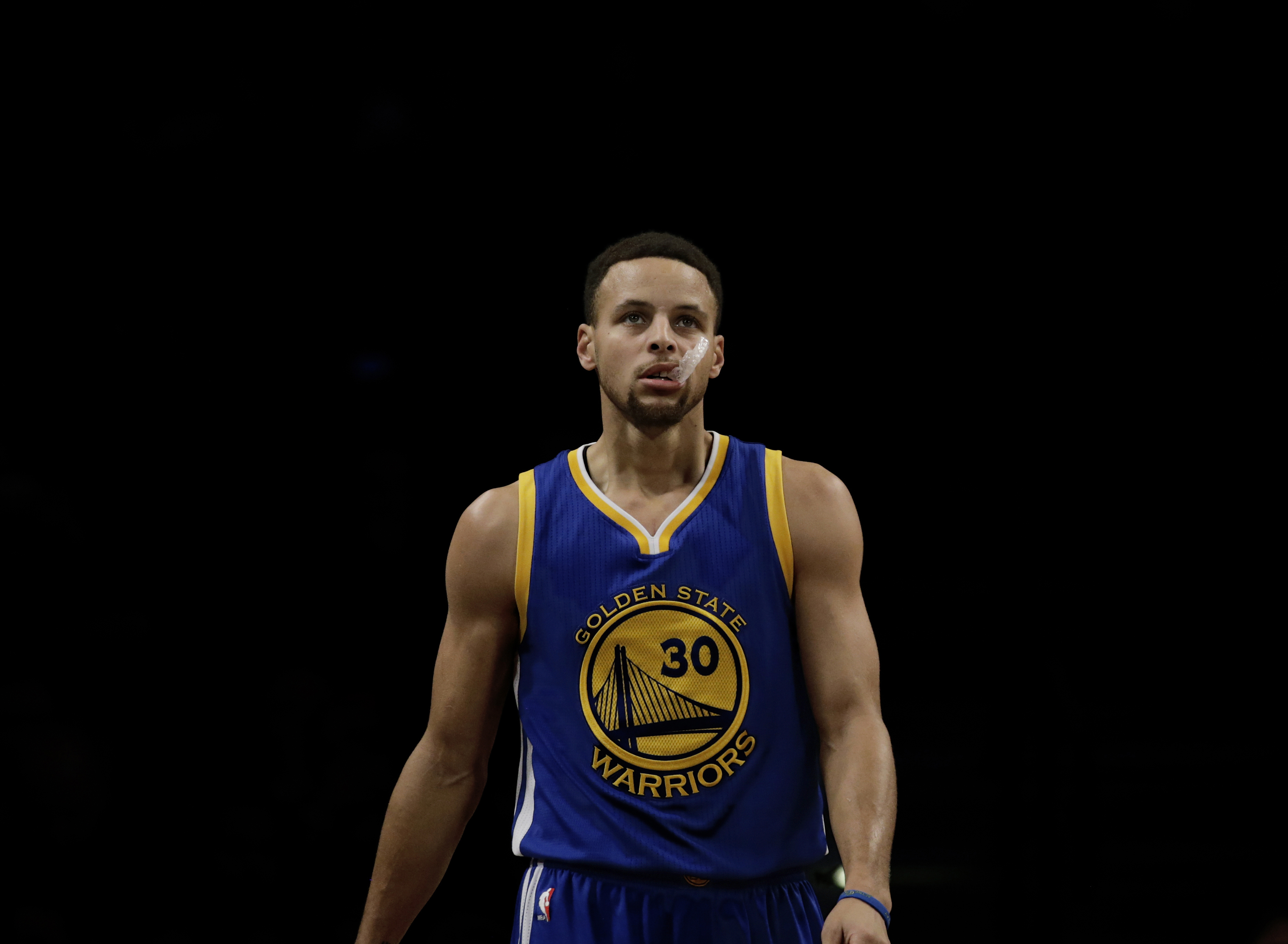”Monștrii” de la Golden State Warriors nu pot fi opriți: 44 de puncte într-un singur sfert!