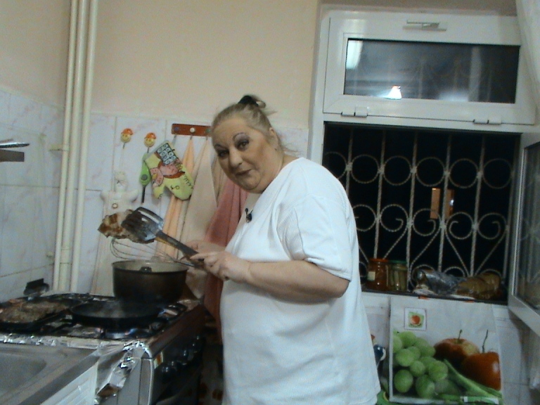 Marinela Chelaru susține că a fost uitată de toată lumea: „Am avut 4 AVC-uri și nu-mi revin. Sunt tăiată, ciopârțită rău. Operată peste tot”