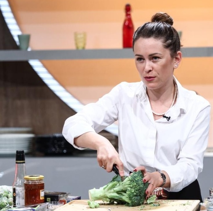 Cine este Nina Hariton, câștigătoarea „Chefi la cuțite”, sezon 11. A fost nevoită să renunțe la bucătărie și a devenit agent imobiliar