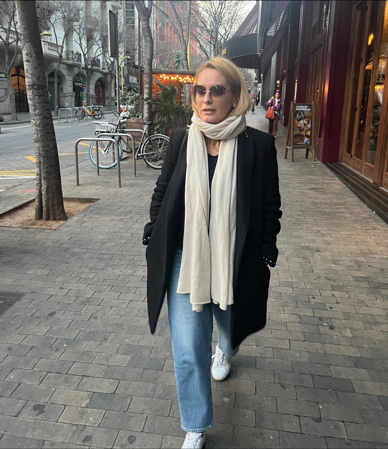 Amintirea din copilărie pe care o are Andreea Esca cu mama sa, care a fost asistentă la Institutul Oncologic Fundeni: „Nu realizam că poate era ciudat ce trăiam”