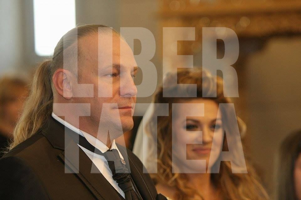 FOTO EXCLUSIV | Vali Crăciunescu, mire. Cum au arătat artistul și soția sa în ziua nunții
