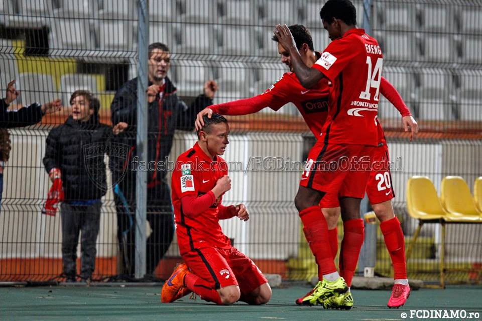 Liga I, etapa a 24-a: Dinamo - FC Botoșani 1-0. Sfântul Valentin Costache! Titularizat în premieră de Mircea Rednic, puștiul de 17 ani a decis meciul și i-a dus ”câinii” pe locul doi / FOTO&VIDEO