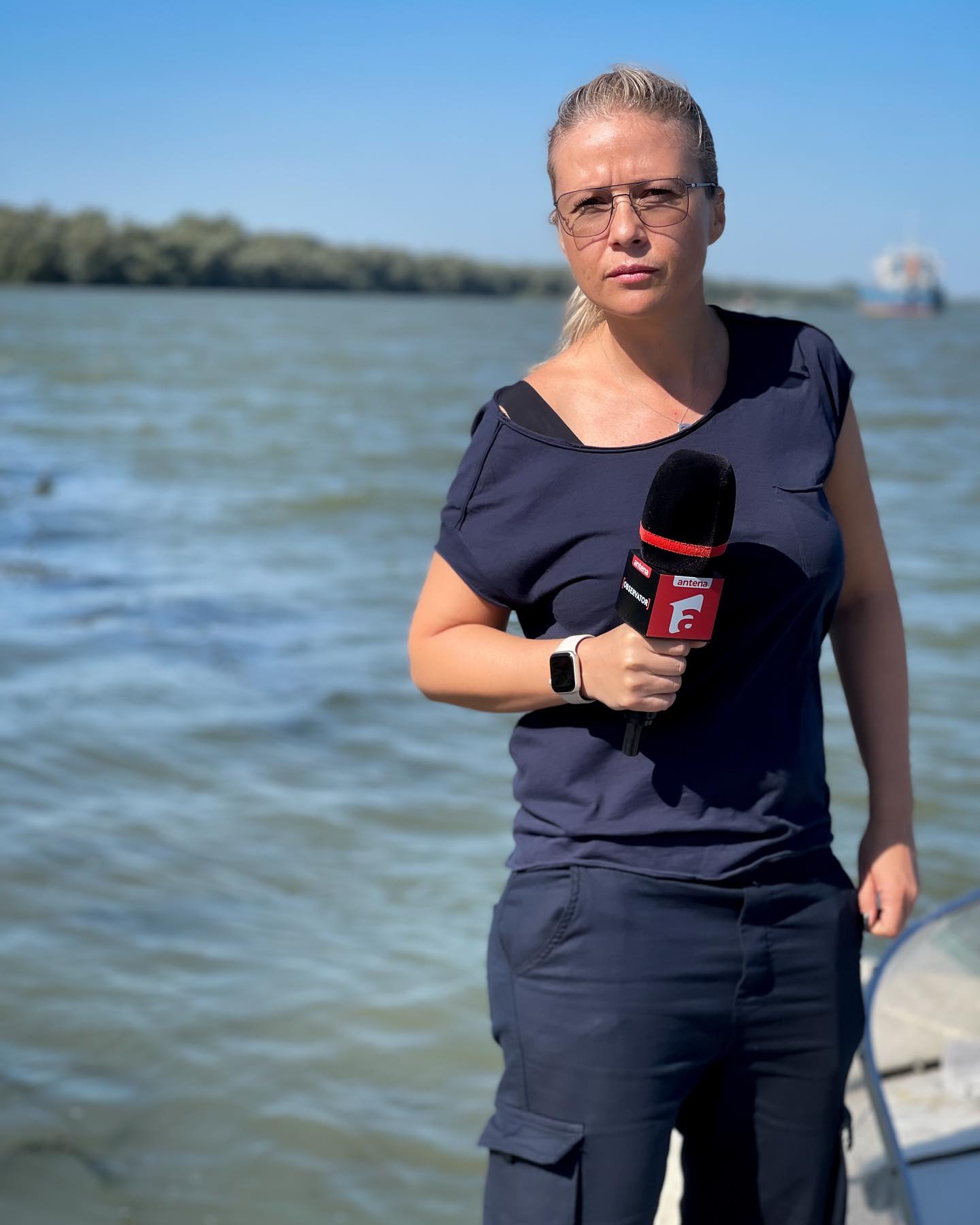 Cine e Sonia Simionov de la „America Express”. Lucrează la Antena 1 și a fost campioană la înot și la biliard