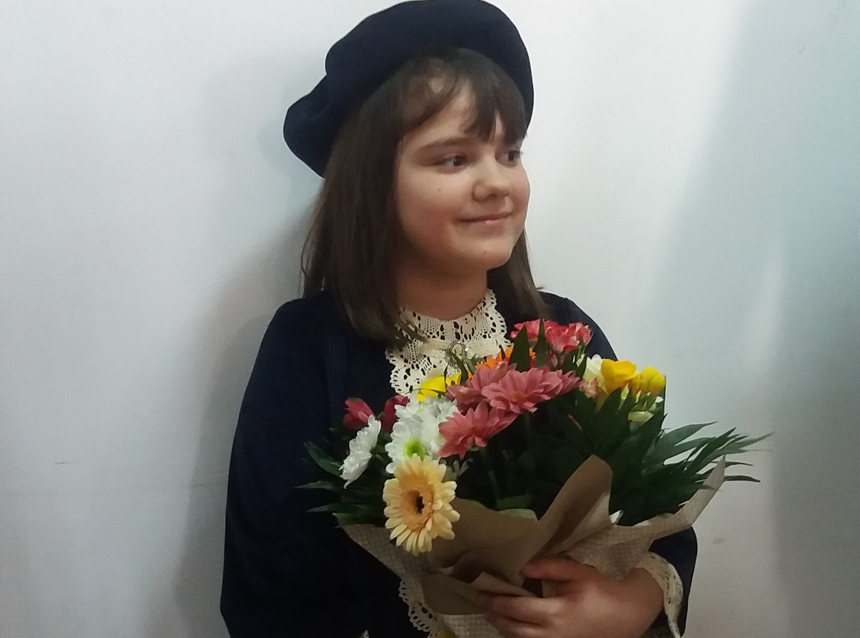 La doar 10 ani, o elevă de clasa a patra a prezentat prima ei expoziție de tablouri. „Nu obosesc niciodată, pentru că pictura este parte din mine”