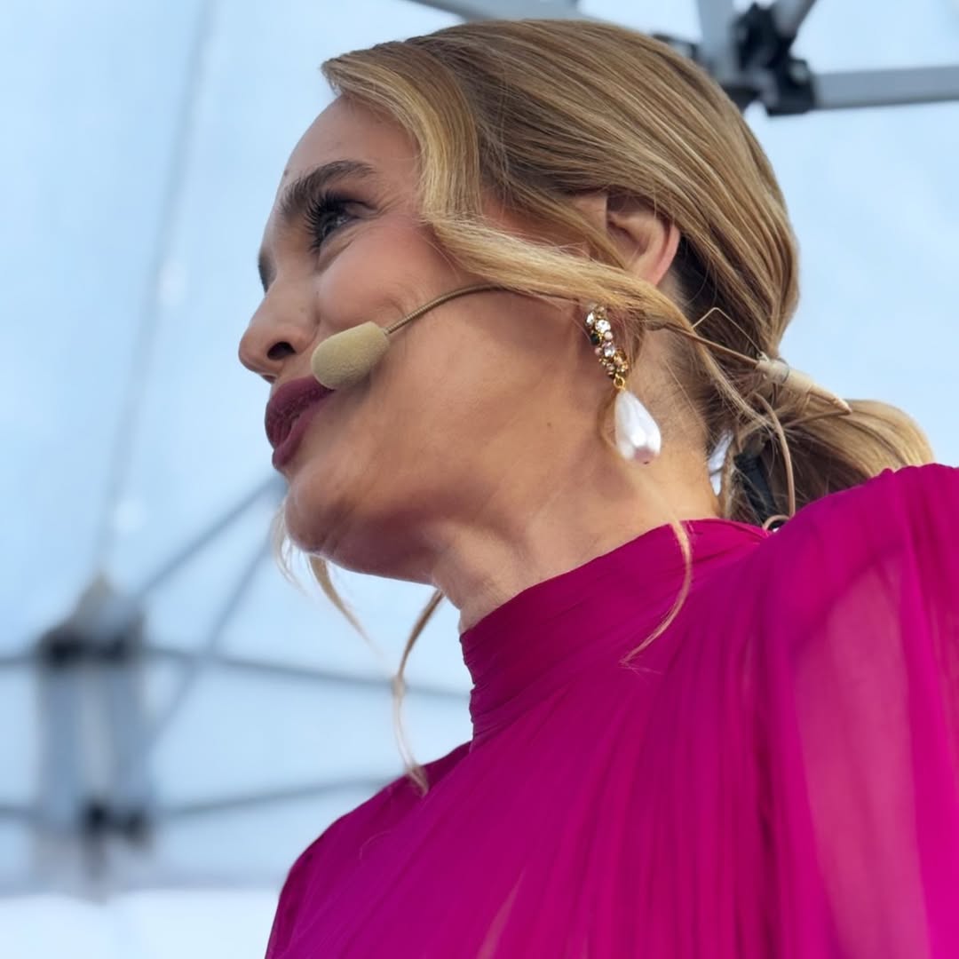 Vedete pe covorul roșu la TIFF 2026. Florin Piersic a sărutat-o pe frunte pe Nadia Comăneci în fața tuturor celor prezenți