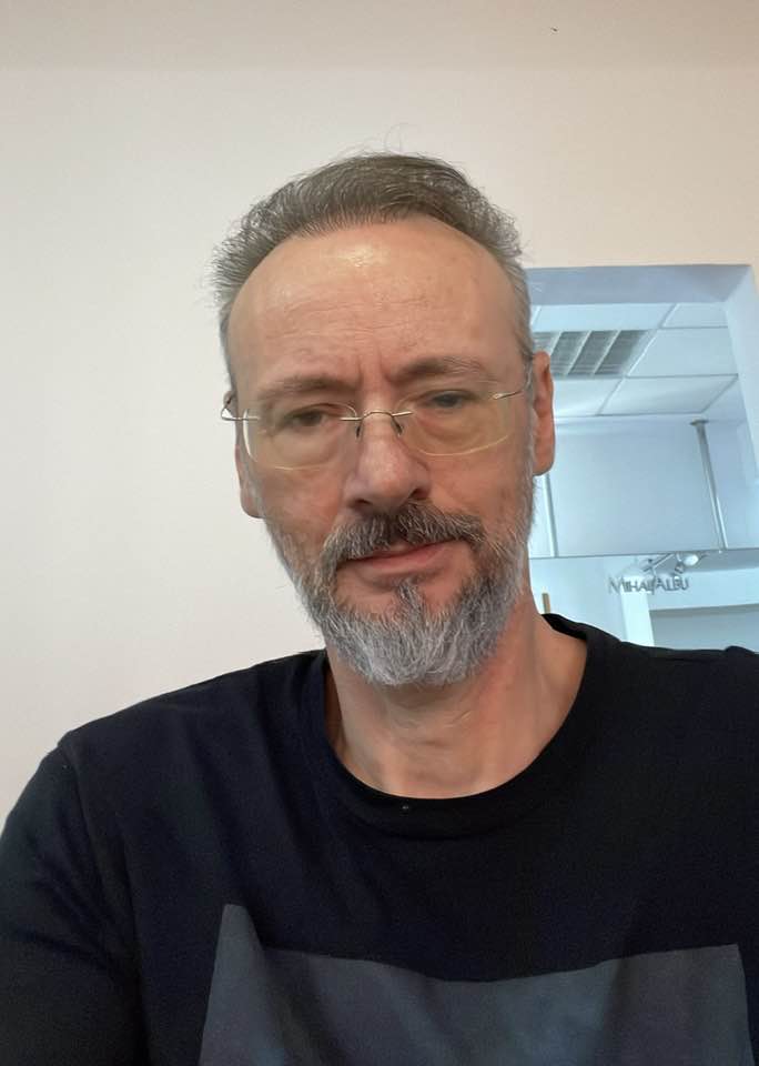 Mihai Albu, emoții înainte de analize: „Sper să iasă bine”. Designerul de pantofi a avut cancer
