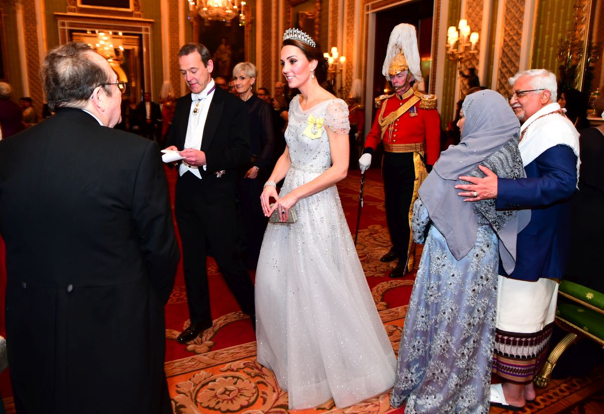 Kate Middleton a impresionat din nou purtând tiara preferată a Prințesei Diana  