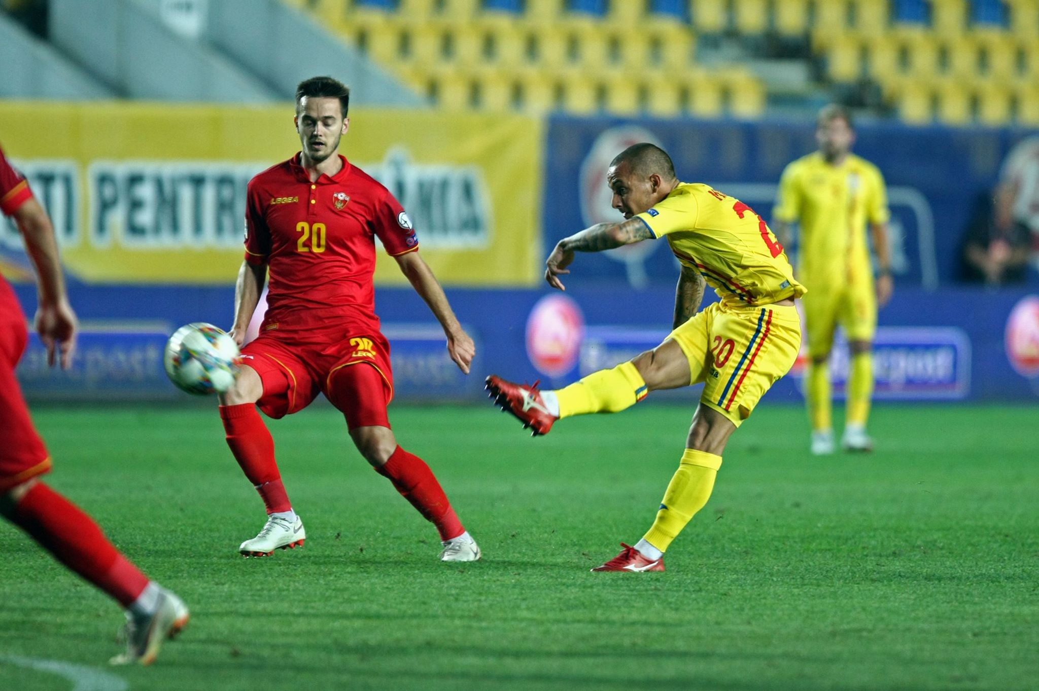 România - Muntenegru, în Liga Națiunilor la fotbal: 0-0. Pas cu stângul la debutul în noua competiție. Dacă pierd și la Belgrad, tricolorii ar putea spune deja adio calificării | GALERIE FOTO