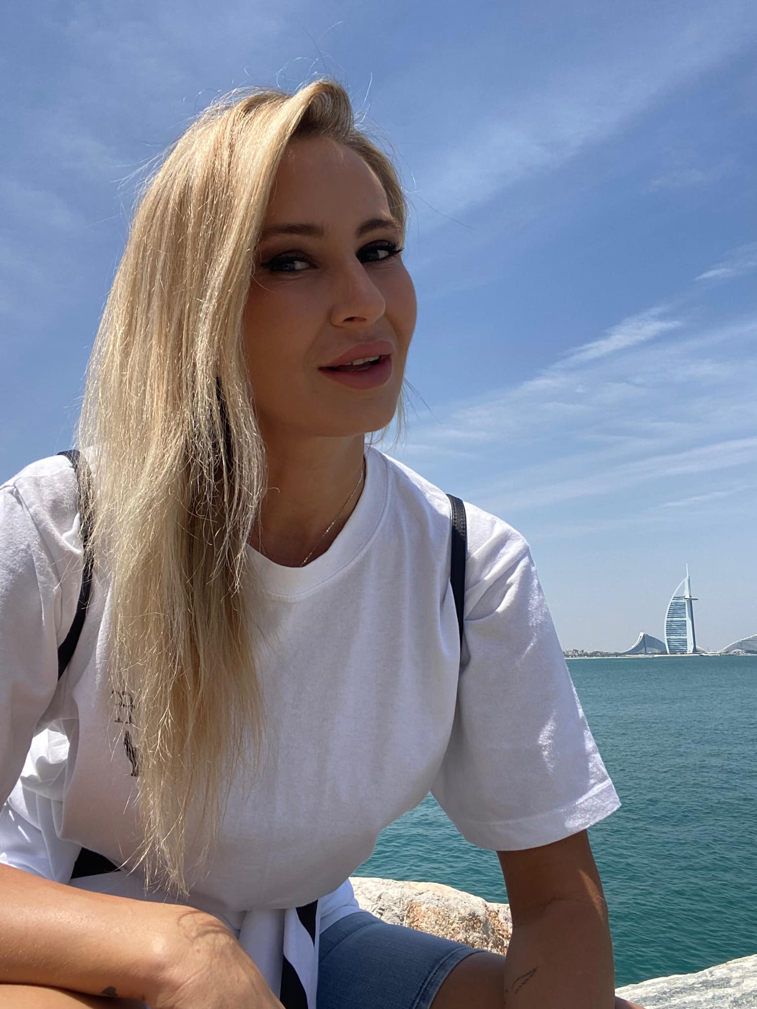 Ce se întâmplă între Crina Abrudan și Gabi Popescu, după 15 ani de relație. „E mai complicat. Mie îmi place să călătoresc”