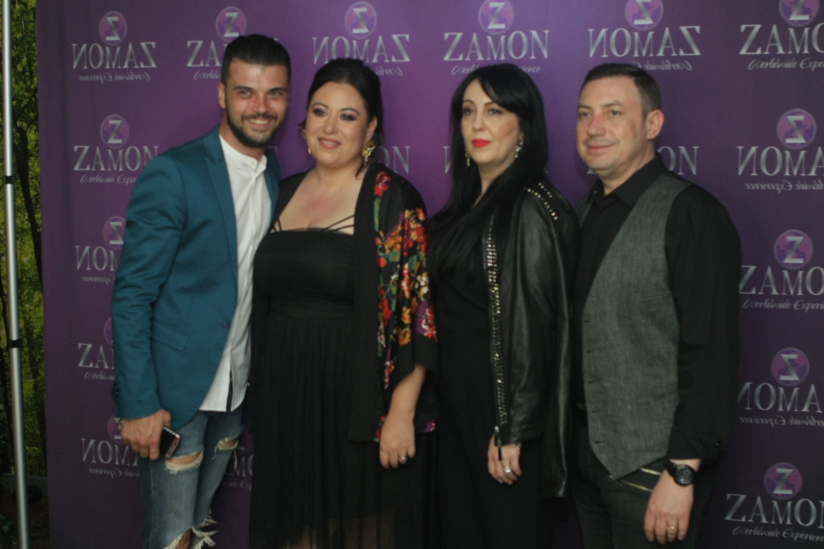 GALERIE FOTO. Oana Roman n-a vrut cadouri de ziua ei. Le-a cerut invitaților să doneze banii pentru un caz umanitar