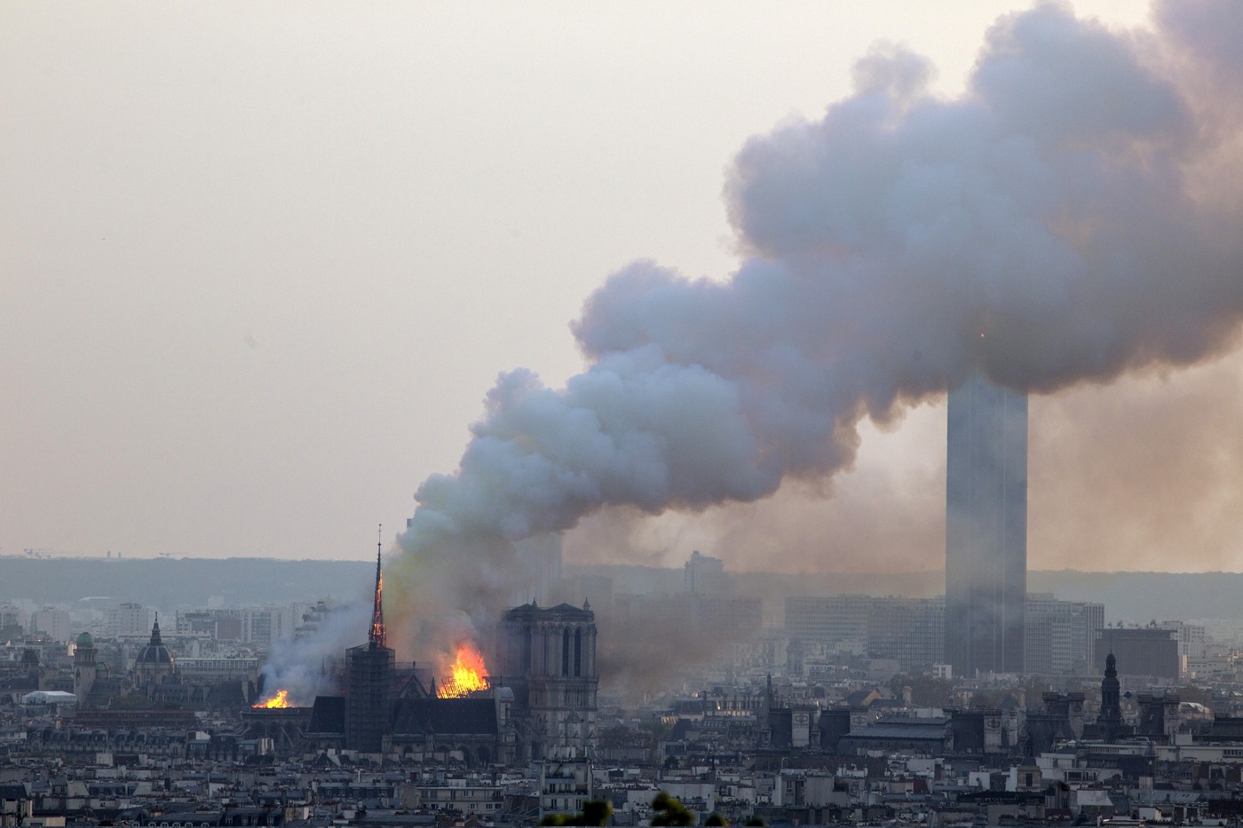 Redeschiderea Catedralei Notre-Dame din Paris. Emmanuel Macron: „Clopotele bat din nou”