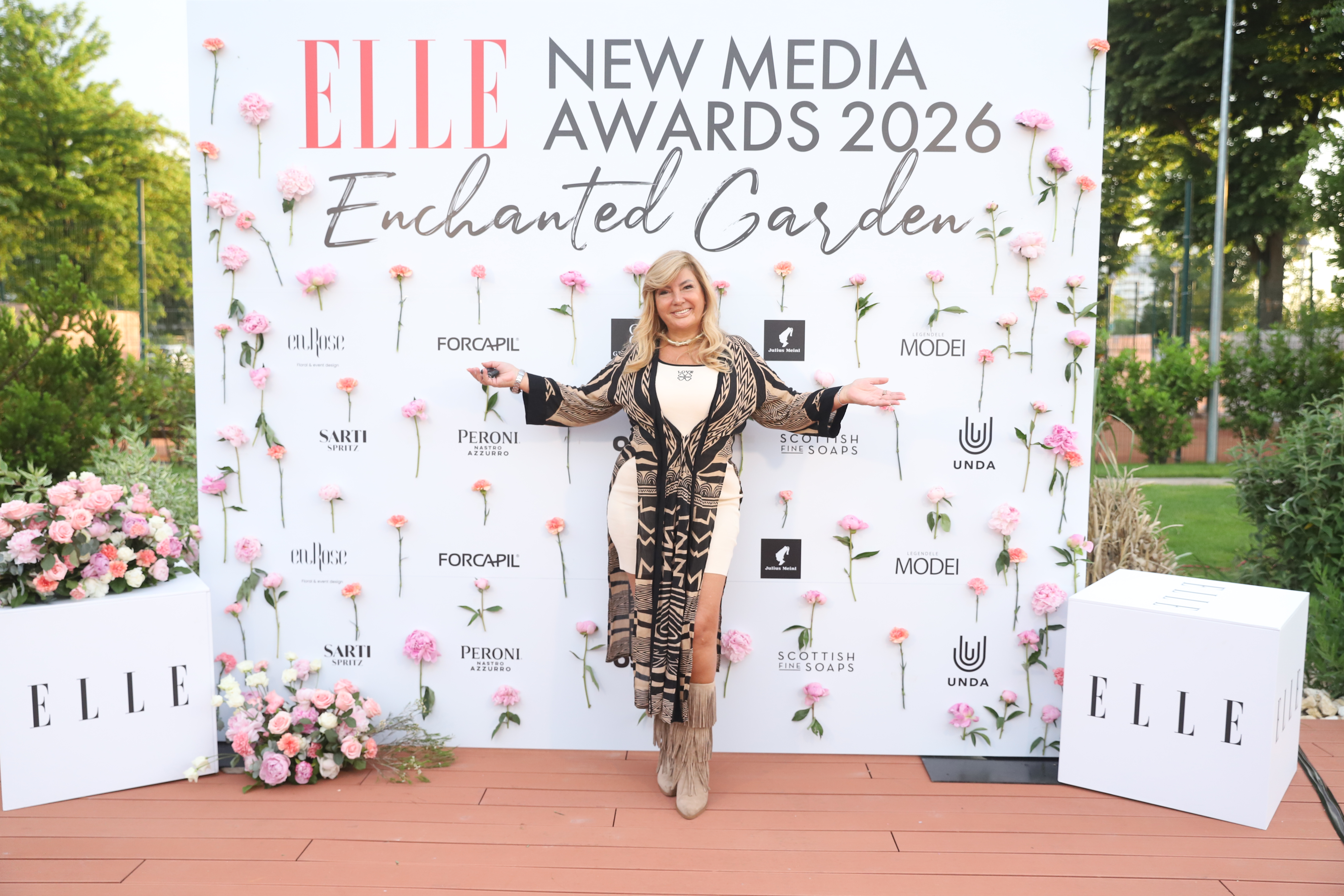 Vedete și influenceri celebri la ELLE New Media Awards 2026. Cum au apărut Alexandru Ciucu și Alexandra Căpitănescu