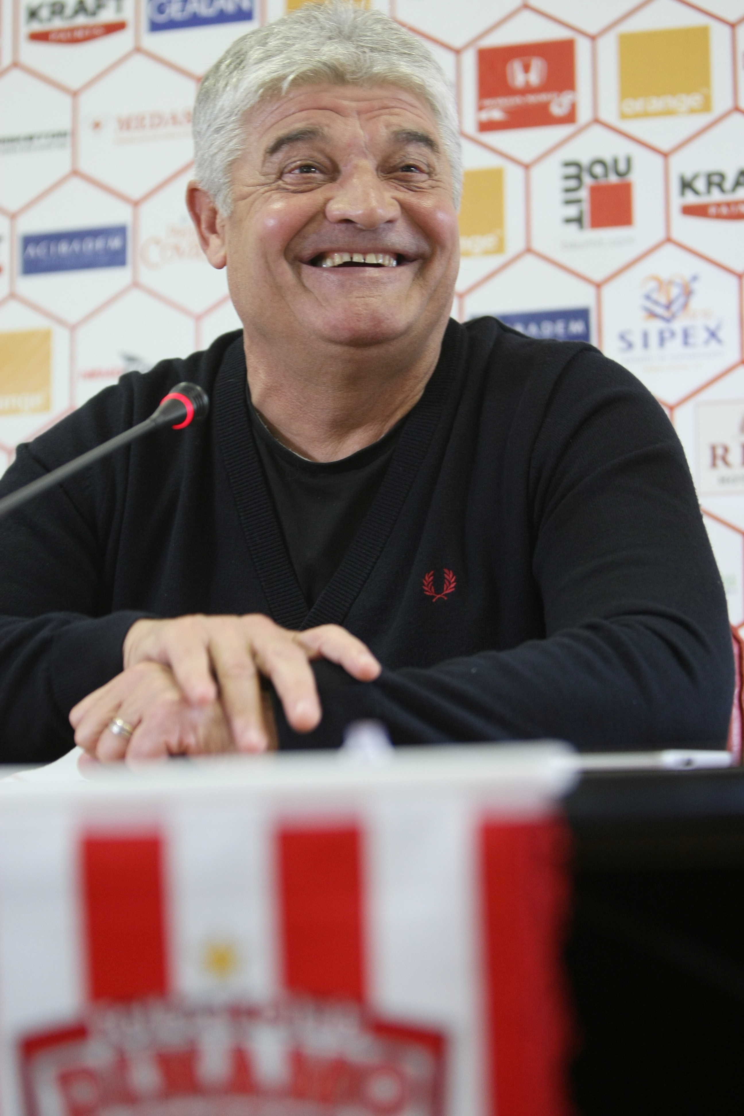 Mutu, la Dinamo. ”Briliantul”, prezentat: ”Suporterilor nu le cer răbdare”. Ce spune despre Becali / GALERIE FOTO